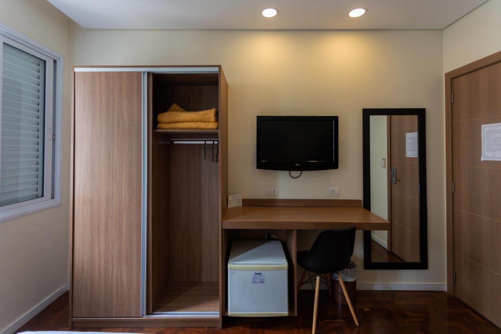 Hotel Amalia - Sao Paulo — Photos 1